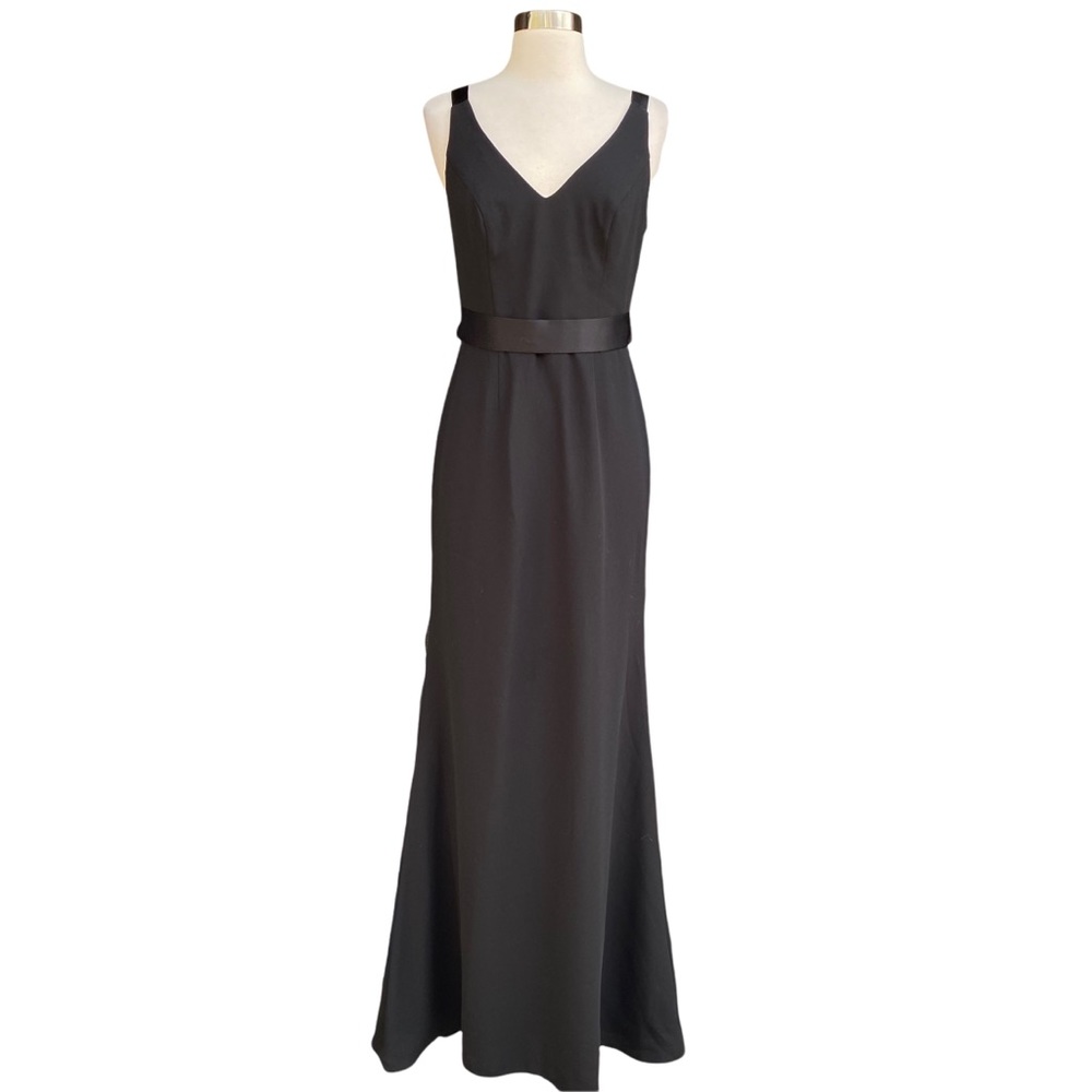 White by Vera Wang Sz 4 Black Long V Neck Crepe Gown With Open Back
